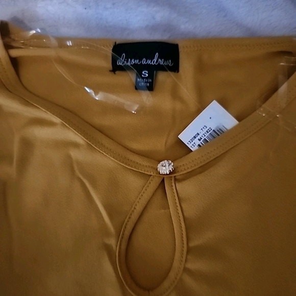 3 Pc. Lot - Picture 3 of 7